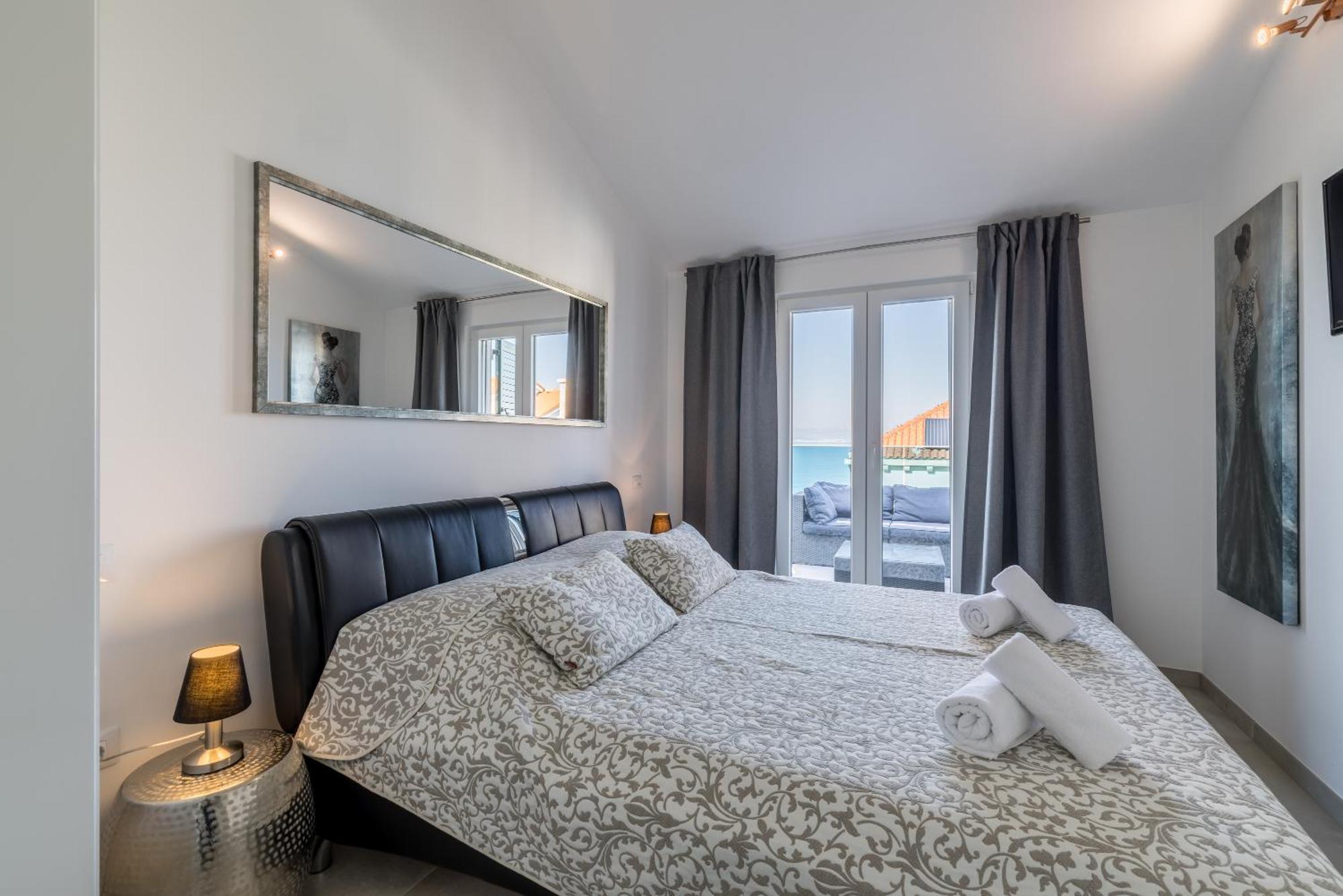 Villa Luce Del Sole Mirca  Bagian luar foto